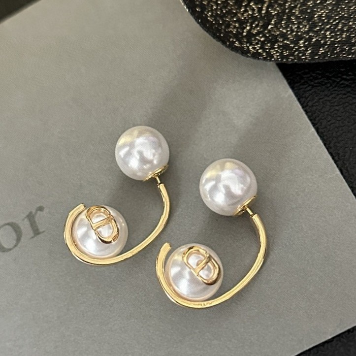 Christian Dior Earrings